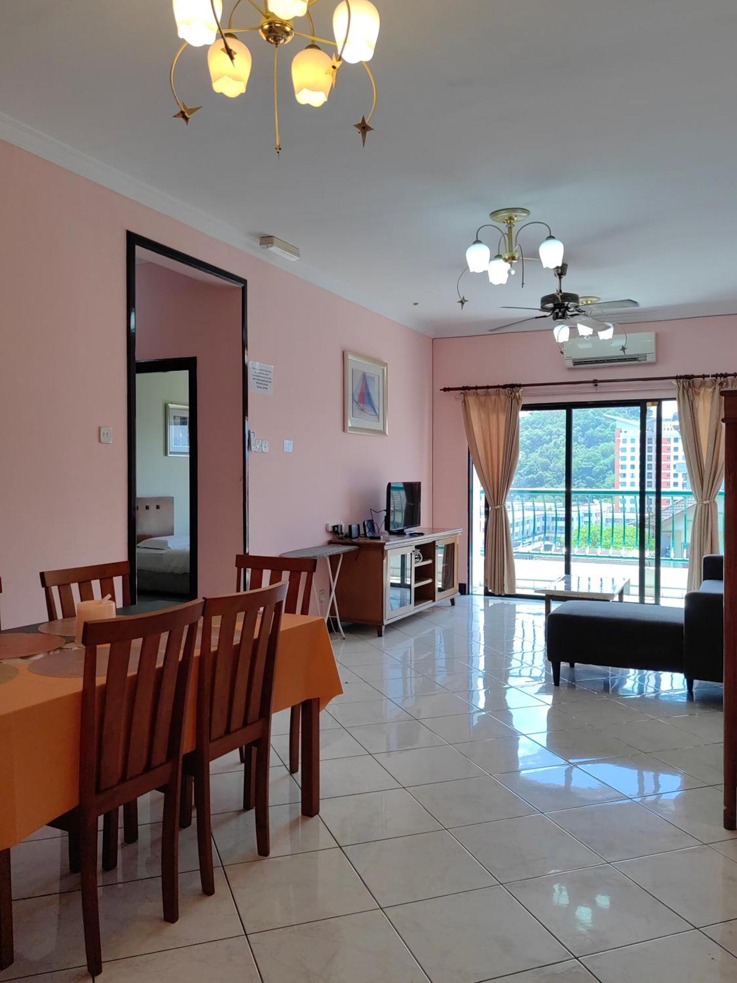 Town Condo - Marina Court Kota Kinabalu Buitenkant foto