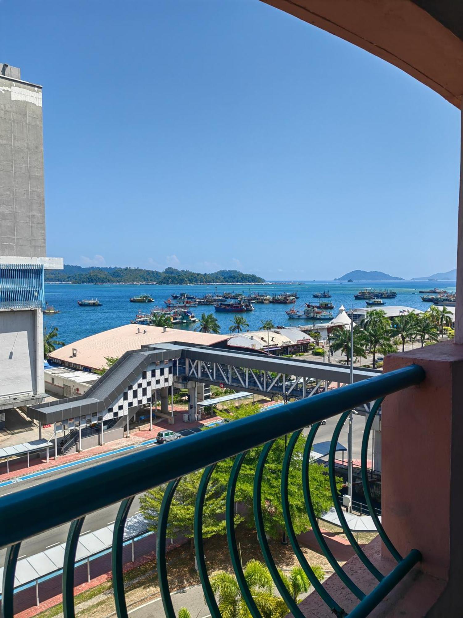 Town Condo - Marina Court Kota Kinabalu Buitenkant foto